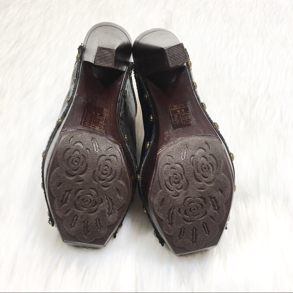 Yoki Sassy Black Platform Heels Zipper Detail 5.5 - Picture 6 of 8